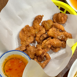 หนังไก่ทอด