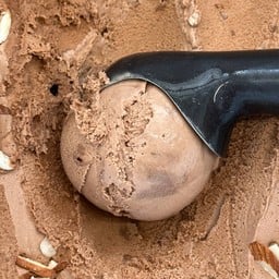 มอคค่าอัลมอนด์