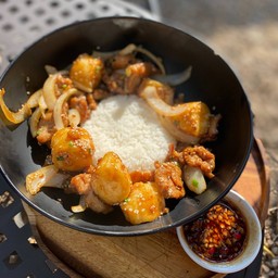 ข้าวหมูเกาหลีเต้าหู้ไข่