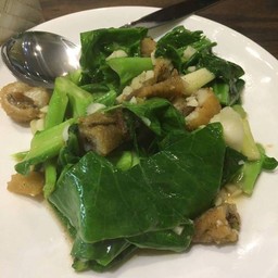 ผัดคะน้าปลาสลิด