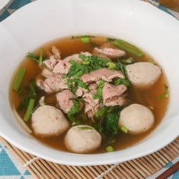 เกาเหลาลูกชิ้น  เนื้อสด