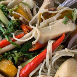 แกงเห็ดสามอย่าง