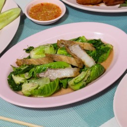 พัดแขนงหมูกรอบ