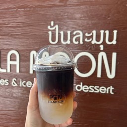 อเมริกาโน่มะพร้าว (กาแฟมะพร้าว)