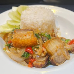 กะเพรานั่นแหล่ะ บ้านเอื้อ