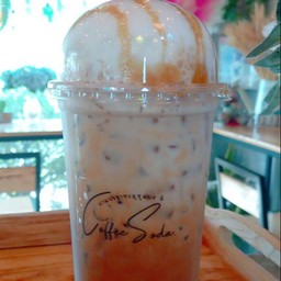 ลาเต้นมสดเย็นปั่น