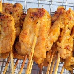 ข้าวเหนียวหมูปิ้งในตำนาน -