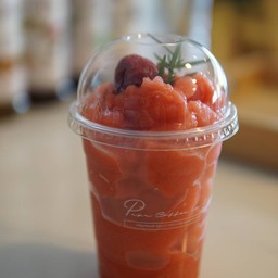 สตรอเบอร์รี้สมูทตี้