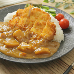 624 แกงกะหรี่ไก่ทอด