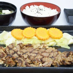 638 ชุดเนื้อสันนอกย่างซิอิ้ว
