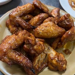 มันมันส์หน้าบ้าน