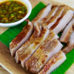 คอหมูย่าง