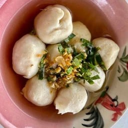 ลูกชิ้นหมูลวก