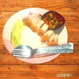 ข้าวหมูกรอบ
