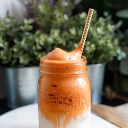 Thai tea  latte ชาไทย