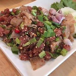 ก้อยเนื้อขม