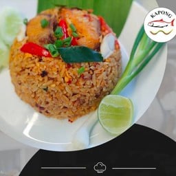 ข้าวผัดต้มยำปลาหมึก