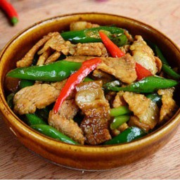047  农家一碗香  หมูสามชั้นผัดพริกหยวกจีน