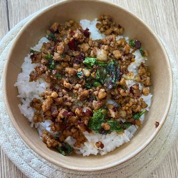 Dek Hall สายเพรา