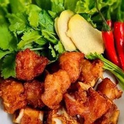 แหนมซี่โครงทอด