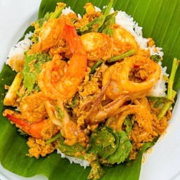 เมนูผงกะหรี่ (ข้าวราด)