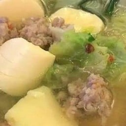 แกงจืดเต้าหู้หมูสับหมูยอ