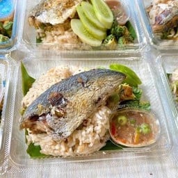 ข้าวน้ำพริกกะปิปลาทู