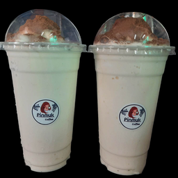 นมตราหมีปั่น โรยไมโล