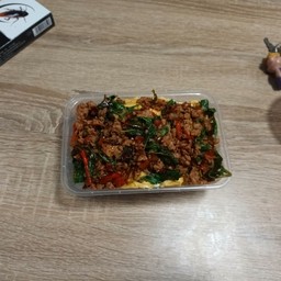 บีทีเอสมีนบุรีน้ำผลไม้แยกกาก