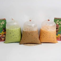 ชาเขียวเย็นถุงกระดาษ iced green tea paper bag 冰绿茶纸袋