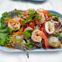 ยำทะเลรวมมิตร