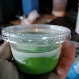 เจ๊แอนน้ำเต้าหู้