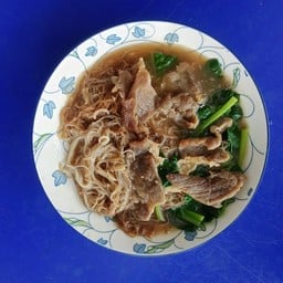 เส้นหมี่ราดหน้าเนืั้อ