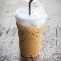 Hom Chui Cafe กทม