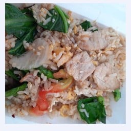 ลุงชัย อาหารตามสั่ง