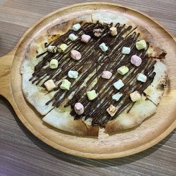 8 pcs พิซซ่านูเทลล่ามาร์ชเมลโล่ - Nutella Marshmallow Pizza