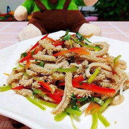 凉拌牛肚 ยำกระเพาะวัว