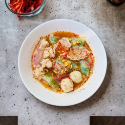 ก๋วยเตี๋ยวห่อกุ่ยช่าย ต้มยำ (พิเศษ)