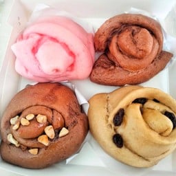 [อร่อยซ่ากับโค้ก] ชุดหมั่นโถวรสนม + ชเวปส์มะนาวโซดา ไม่มีน้ำตาล (กระป๋อง)