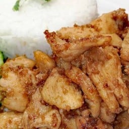 ครัวปักษ์ใต้อาหารตามสั่ง,ส้มตำ,ยำ(การันตีแซ่บทุกเมนู)