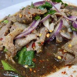 น้ำตกพิเศษ