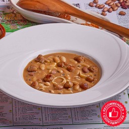 Zuppa di Fagioli e Salsiccia