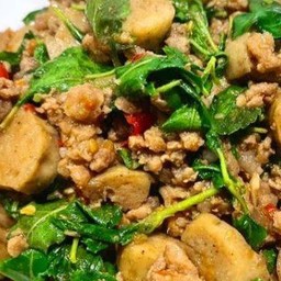 กระเพราหมูสับ+หมูยอ