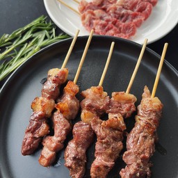 เนื้อย่างโคขุนพรีเมี่ยม เซ็ตจัดเต็ม (15 ไม้)