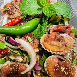 ลาบ ก้อย น้ำตกหมู