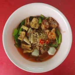 ก๋วยเตี๋ยวเข้าแถว (อาหารเจ)