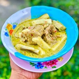 แกงเขียวหวานเนื้อ(ธรรมดา) (ไม่มีขนมจีน)