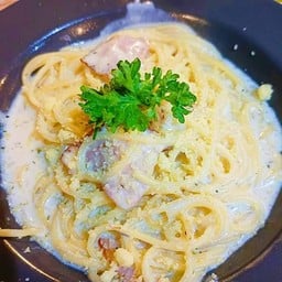 สปาเก็ตตี้คาโบนาร่าเบคอน