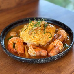ข้าวไข่ข้นราดซอสต้มยำกุ้ง
