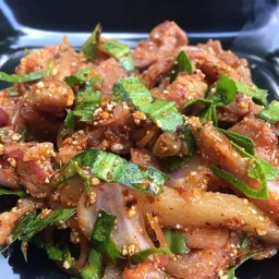 น้ำตกหมู